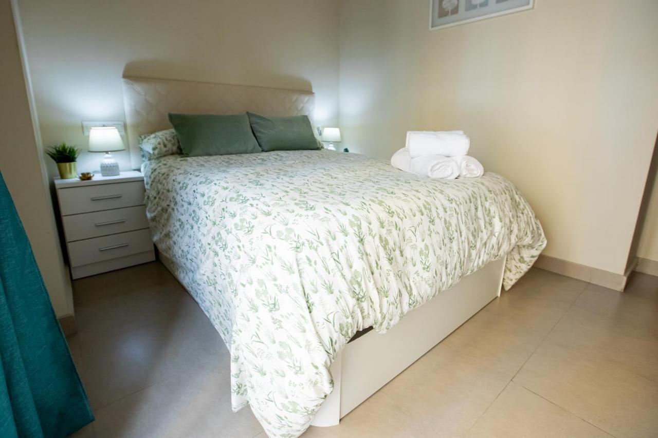 Dona Concha Alameda Apartment Sevilla Bagian luar foto